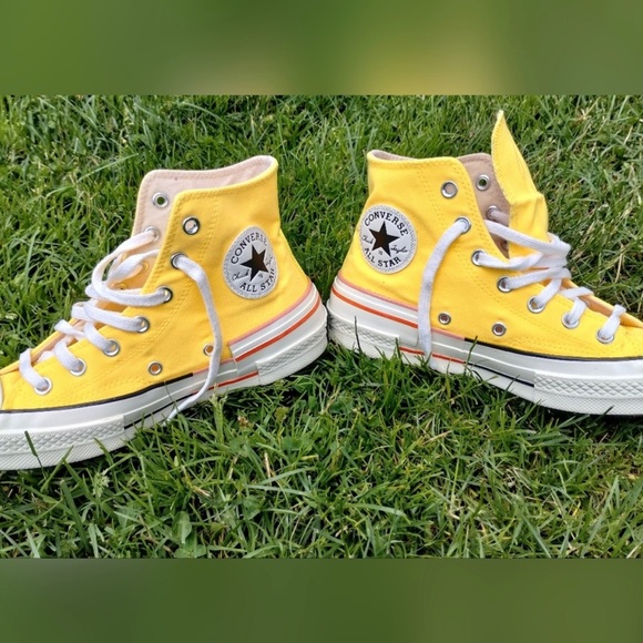 Converse All Star Yellow Chuck 70 Sneakers - Picture 11 of 14